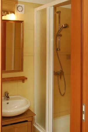 Vararok Apartman Gyula Exterior photo